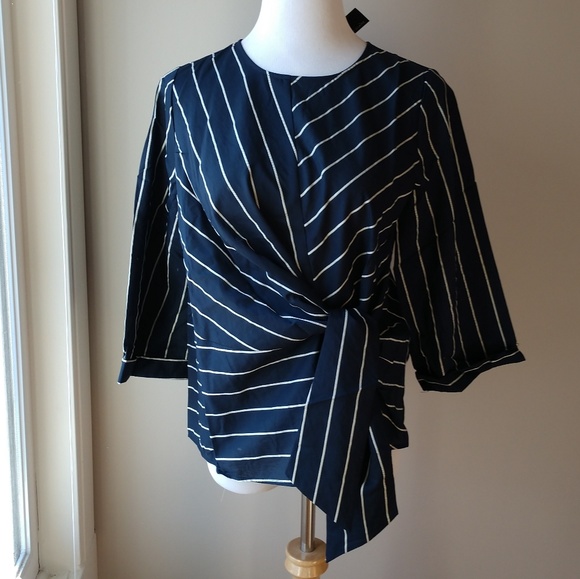 S - XL• Navy Striped Top - Picture 7 of 8